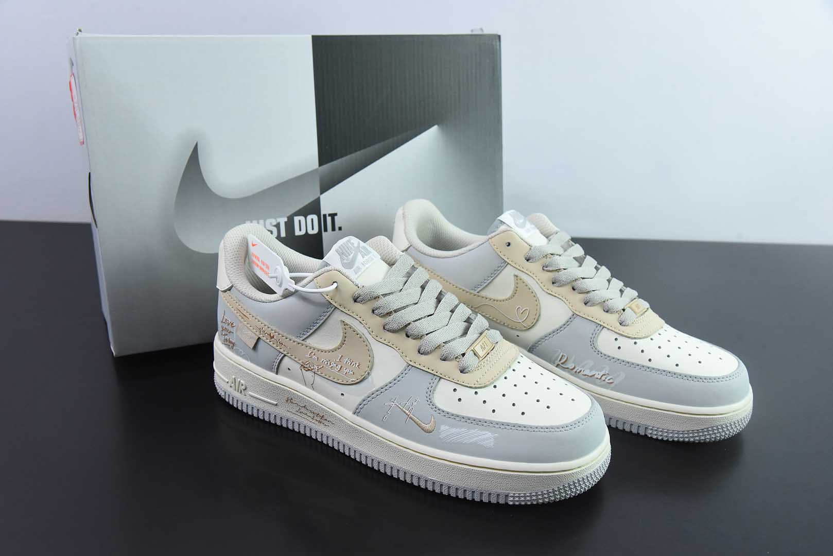 Nike Air Force 1 Low 07 DB3310-111