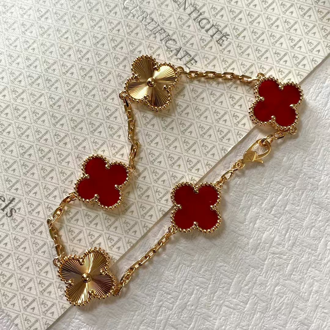 Vintage Alhambra bracelet, 5 motifs